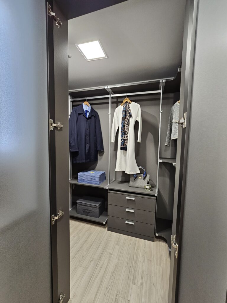 평택진위 쌍용 스마트어반 드레스룸